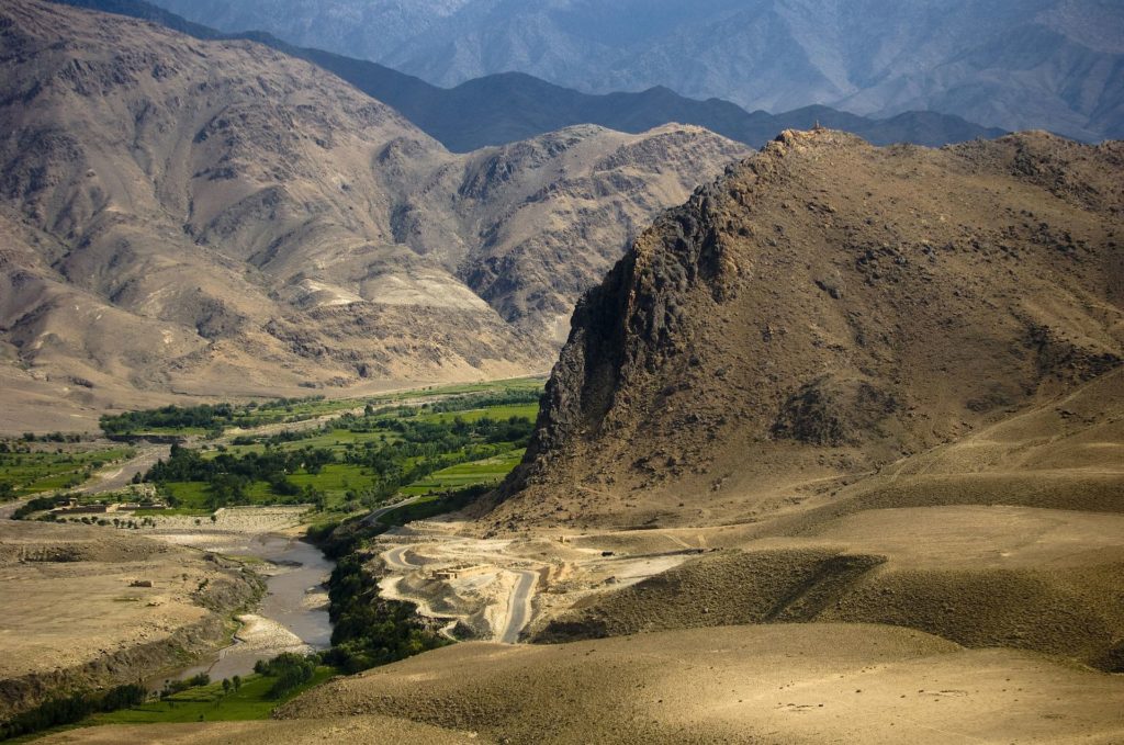 Backpacking in Afghanistan - schroffe Landschaft